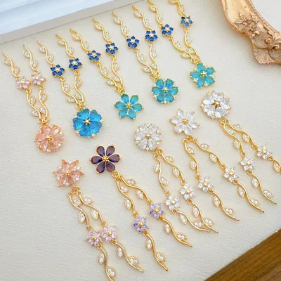 Sweet Colorful Flower Pendant